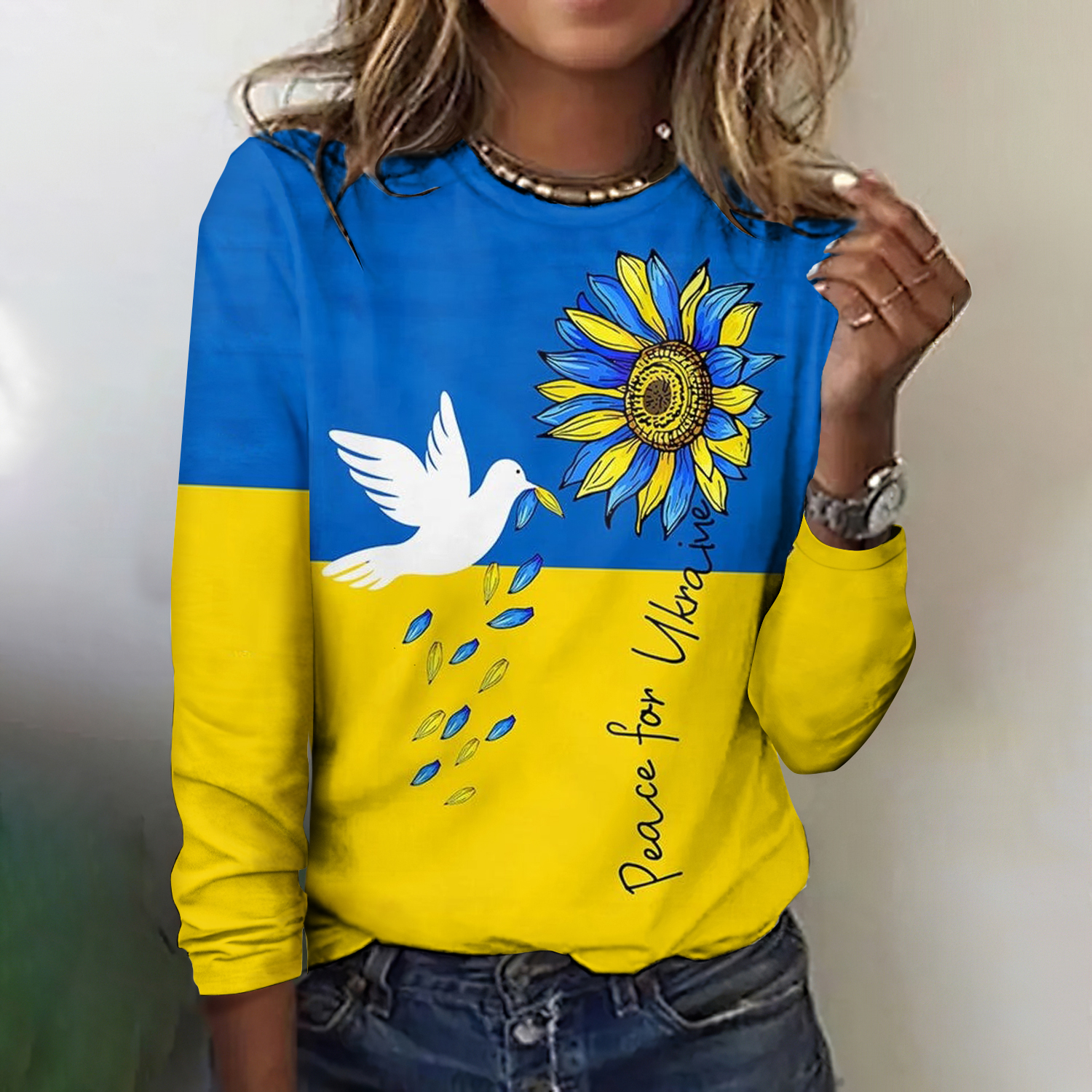 Women's Peace For Ukraine Round Collar T-shirt