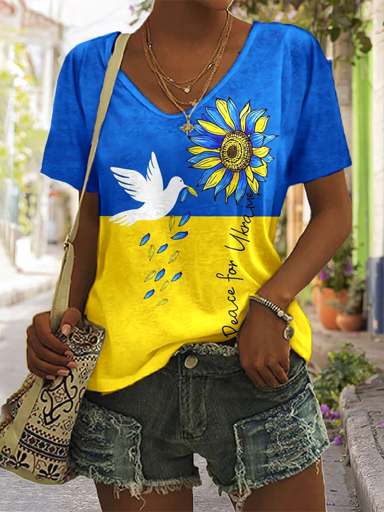 Women's Peace For Ukraine V-neck T-shirt