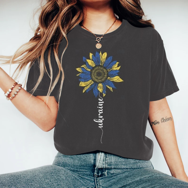 Women's Ukrane Sunflower Flowers Art Pattern Casual T Shirt