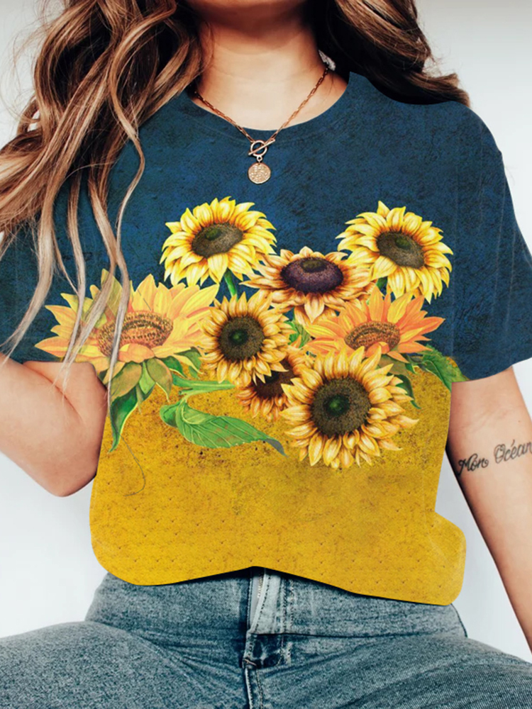 Women's Ukrane Sunflower Flowers Art Pattern Casual T Shirt