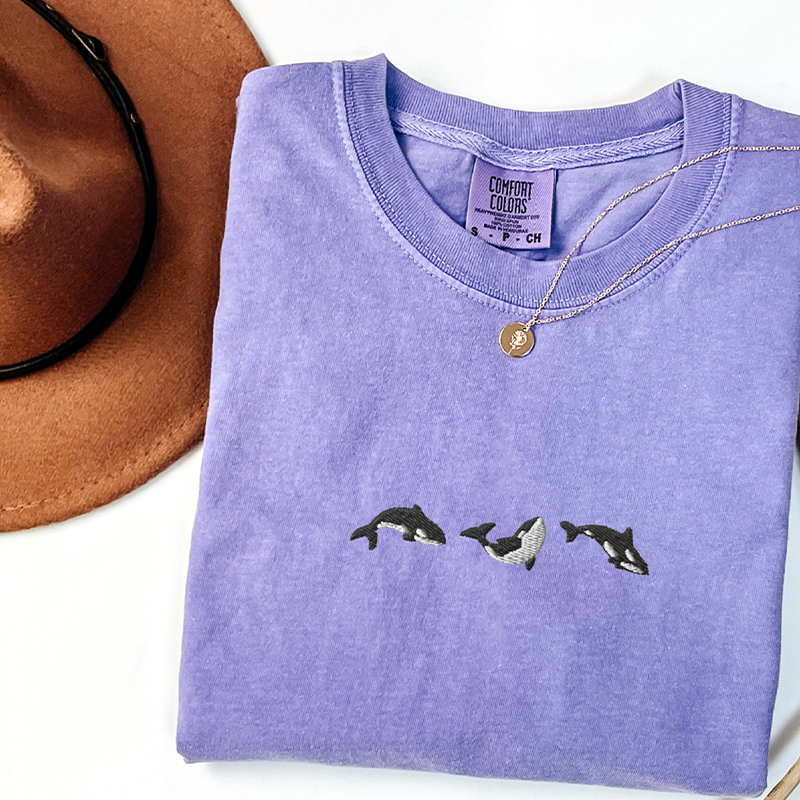 Whale Embroidered Short Sleeve T-shirt